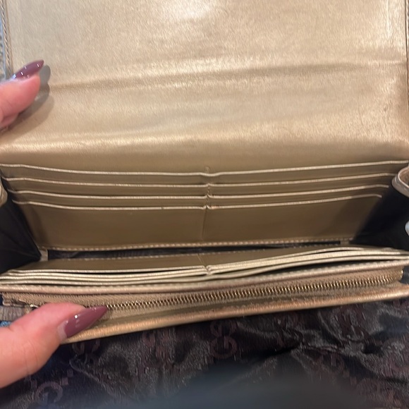 Gucci Beige and Brown Wallet - Picture 5 of 9